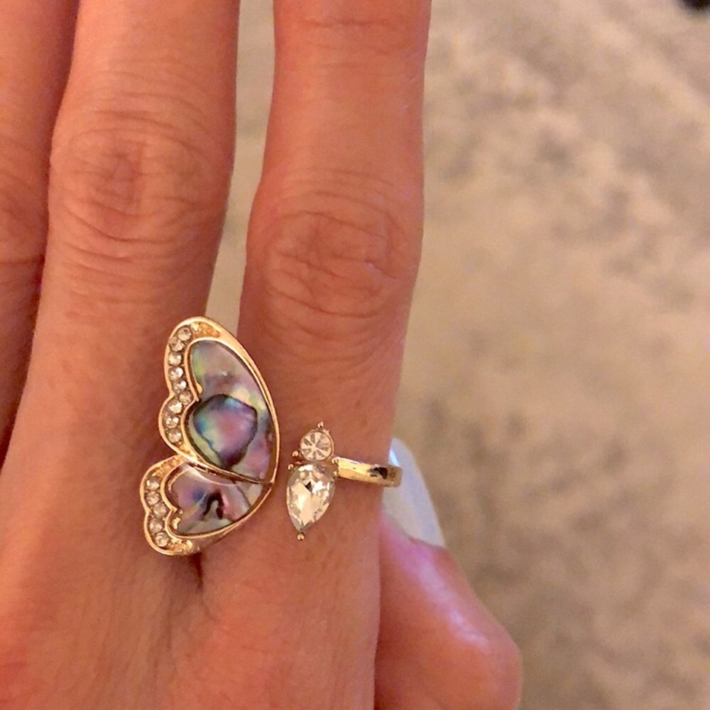 Butterfly Crystal Ring - Picture 3 of 9